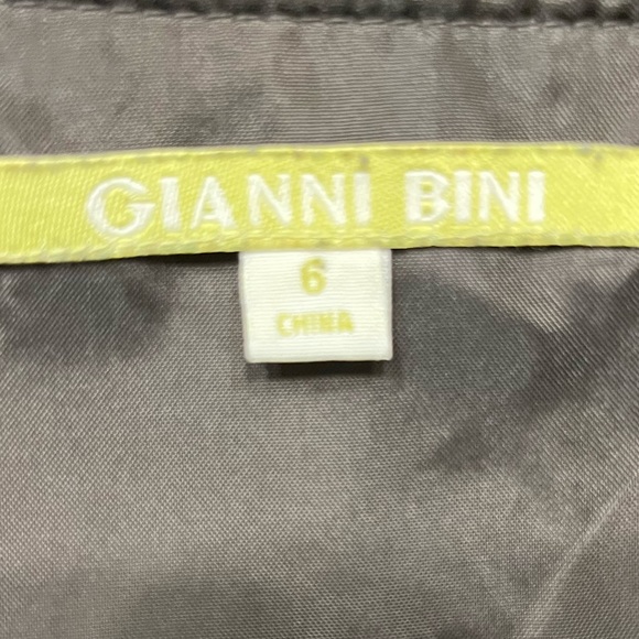 Brownish-Olive Mini Skirt - Picture 5 of 8